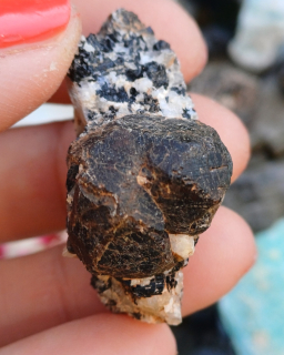 Granát spessartin Madagaskar 19g