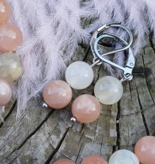 Měsíční kámen AA náušnice