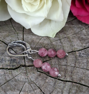 Rubelit růžový turmalín náušnice
