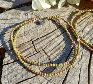 Unakit jemný náhrdelník