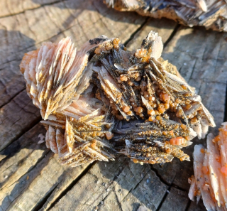 Baryt, vanadinit 25g