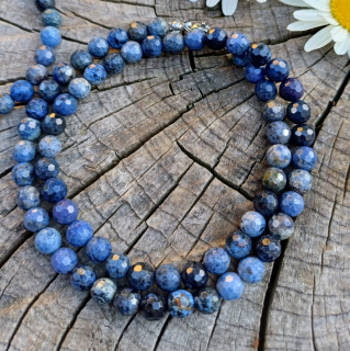 Dumortierit náhrdelník