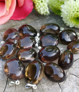 Záhněda AA přívěsek tmavší