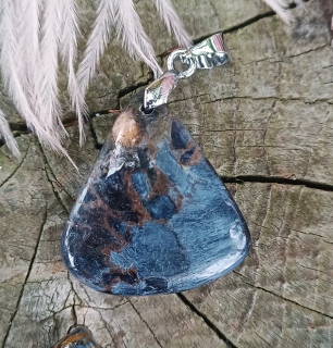 Pietersit přívěsek