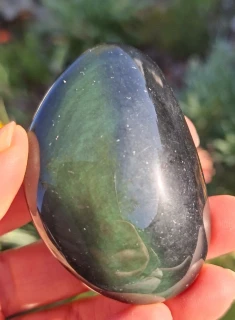 Obsidián duhový hmatka 70g