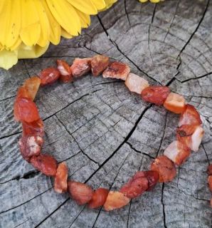 Karneol náramek ze surových kamenů